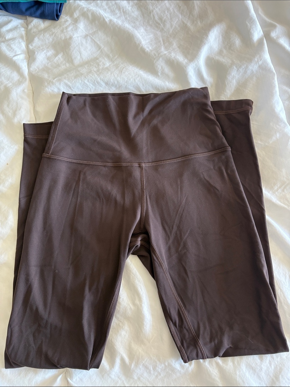 Align Brown Size 4 - Picture 2 of 3